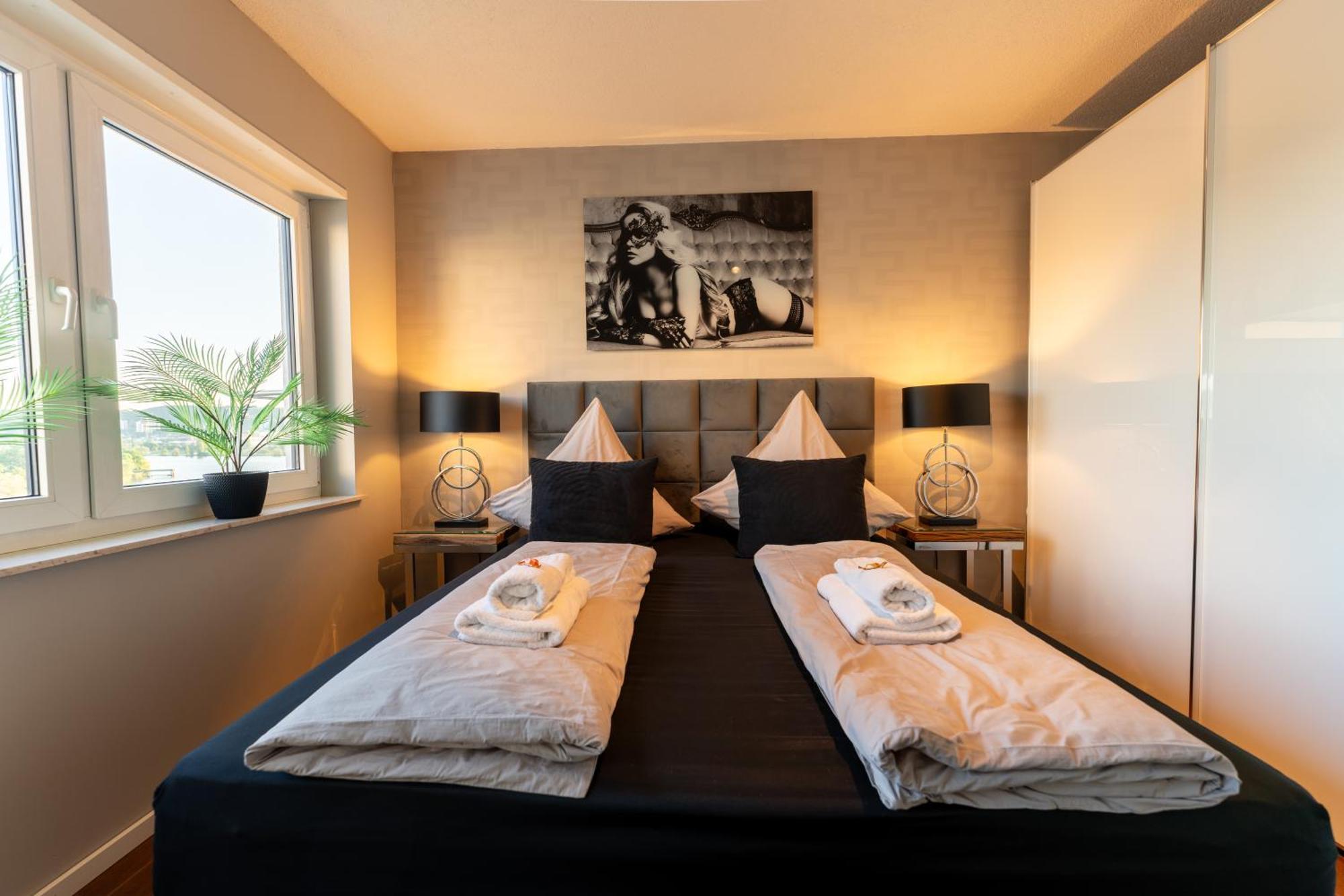 Penthouse Wohnung Mit Schoenem Moselblick In Metternich Koblenz  Exterior photo
